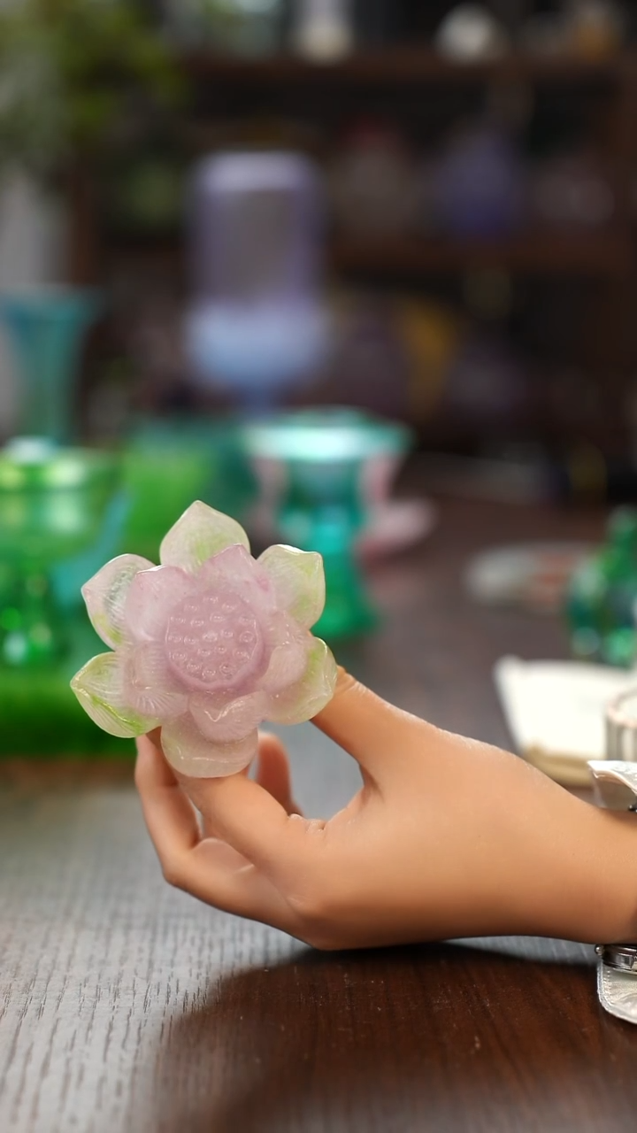 莲花低足粉绿色香插