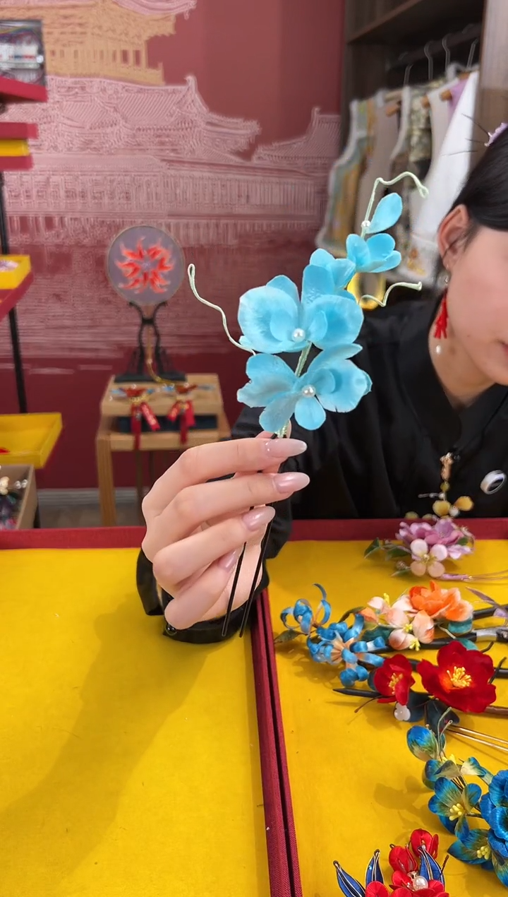【闪购商品】刺绣非遗绒花（发饰）