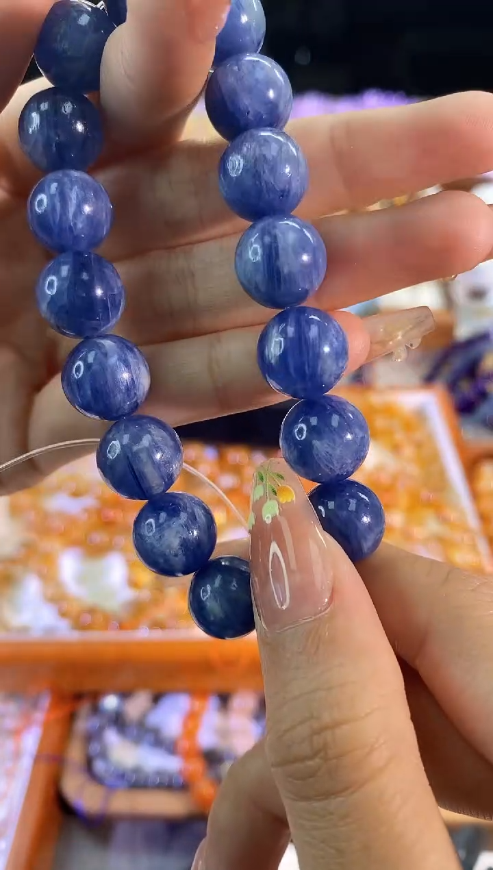 【闪购商品】蓝宝石手链未镶嵌蓝晶石12mm