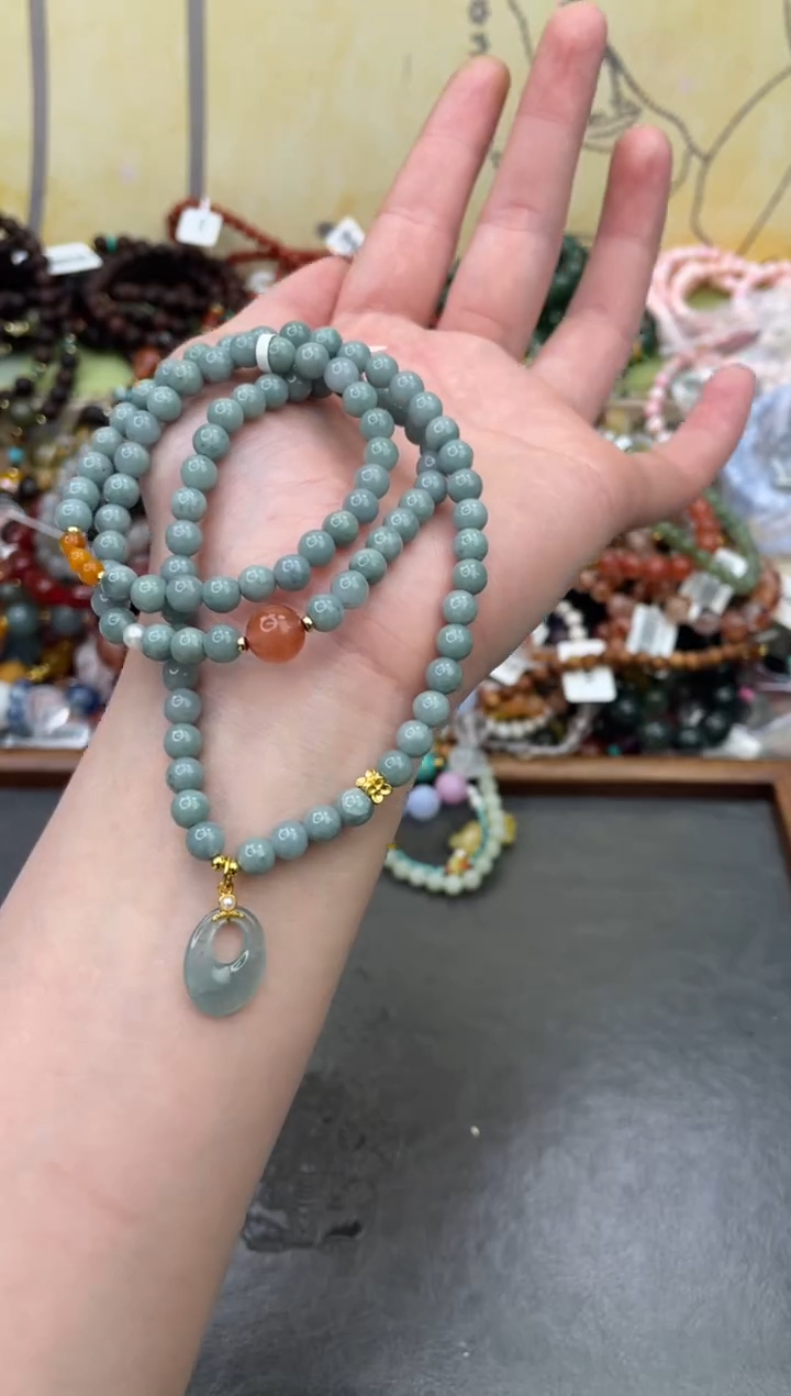 未镶嵌翡翠手饰179