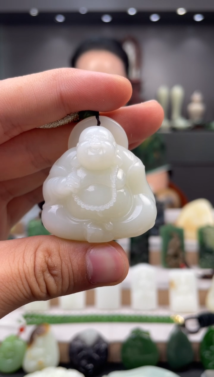 和田玉未镶嵌挂件吊坠