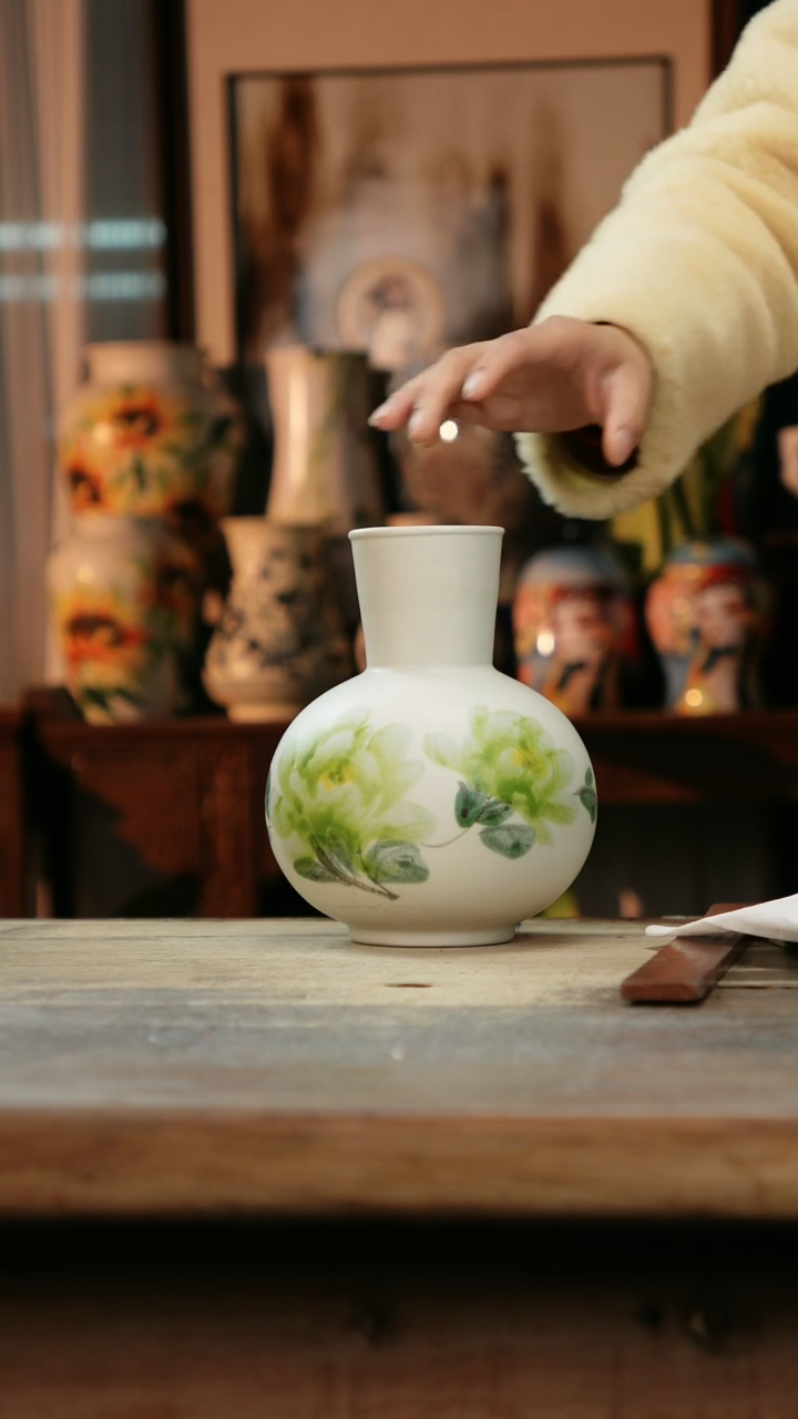 【闪购商品】瓷片景德镇纯手工釉下彩精品花瓶