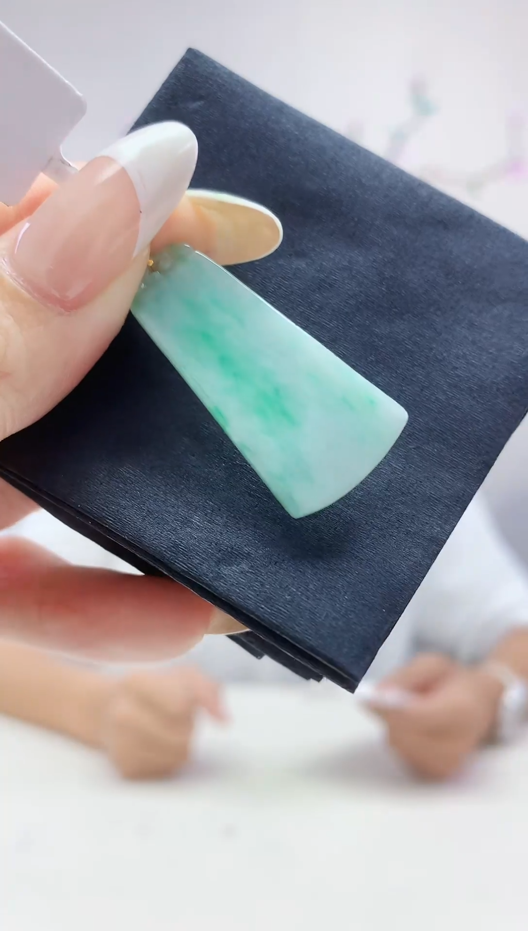 定制翡翠未镶嵌888ee-毛货无事牌50赠扣头