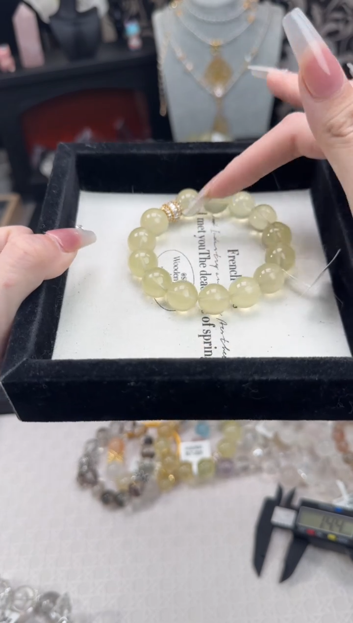 【闪购商品】水晶手链银S925镶嵌天然水晶 多样性发货