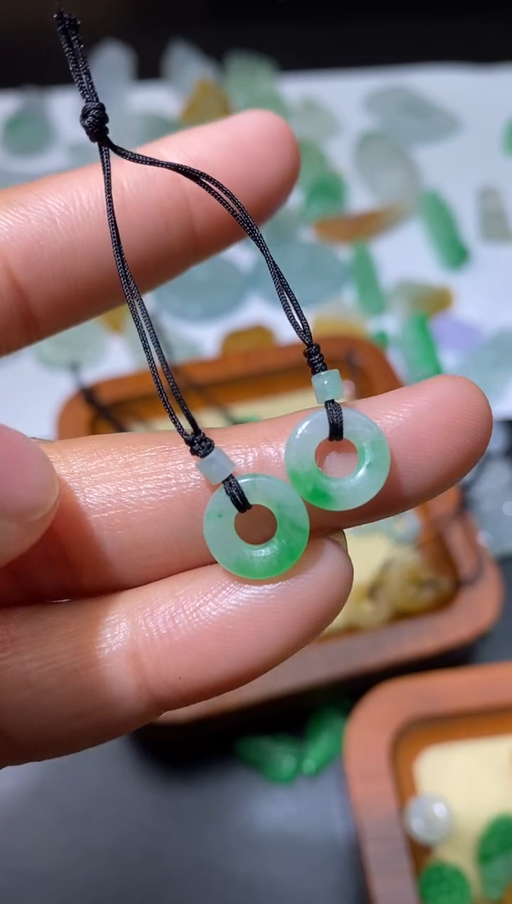 【闪购商品】定制翡翠未镶嵌翡翠毛货~