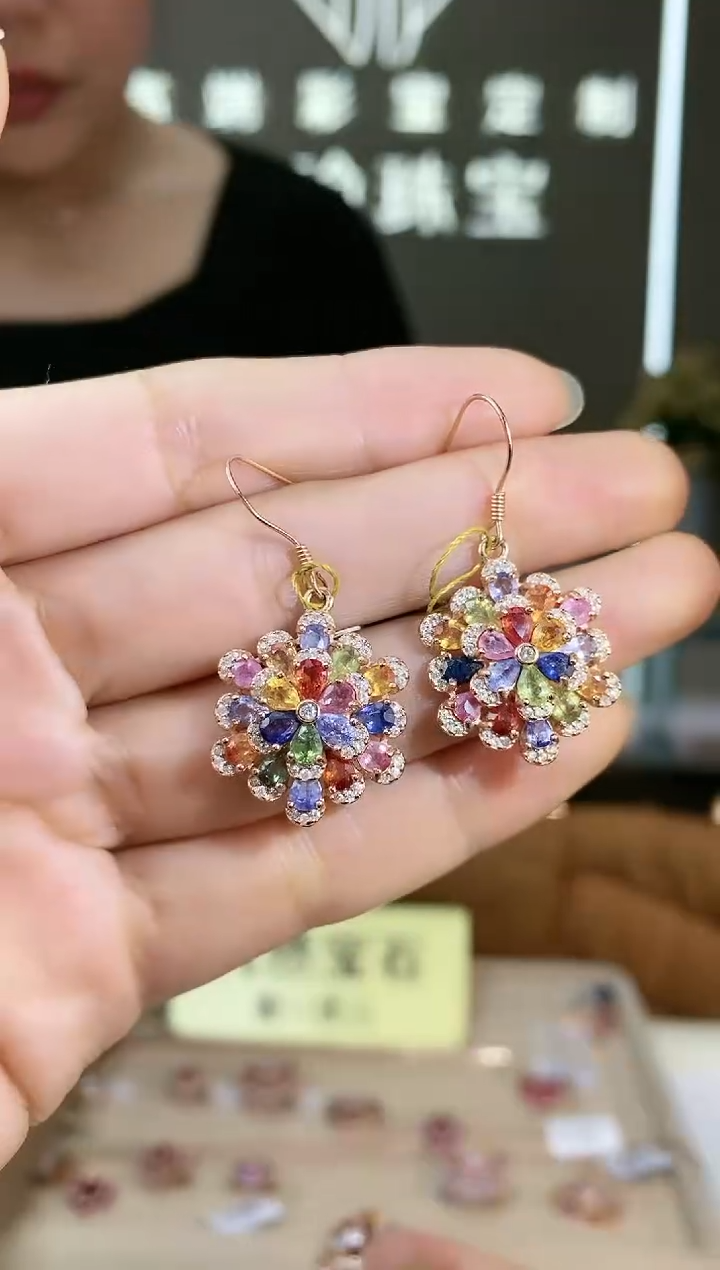 【闪购商品】彩色蓝宝石耳饰银S925镶嵌耳饰