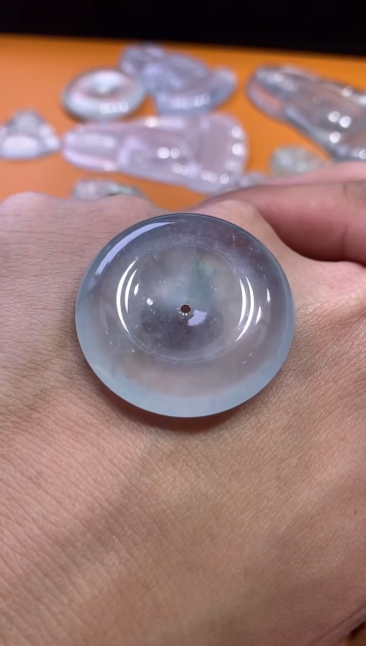 【闪购商品】翡翠吊坠(不含链)未镶嵌扣子23800