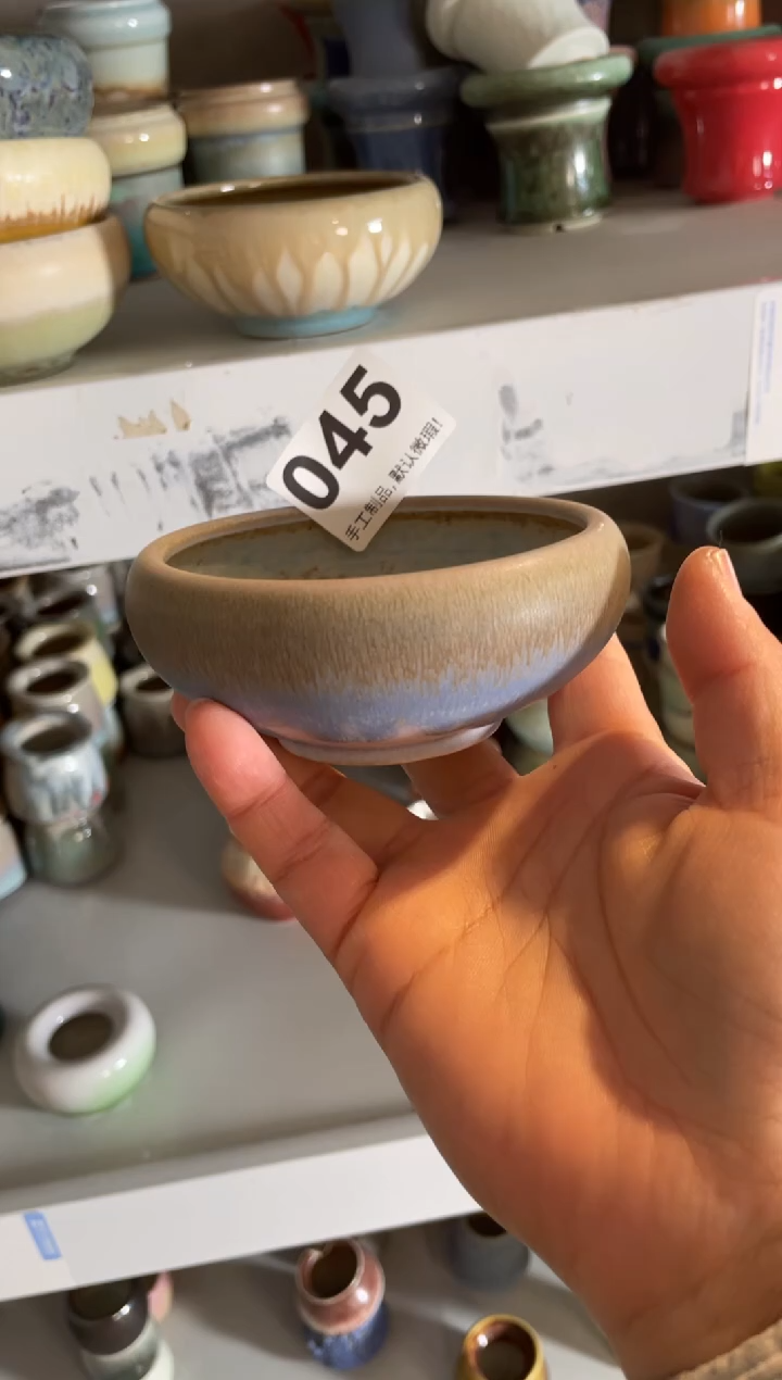 瓷片?*子045小芳直播编号