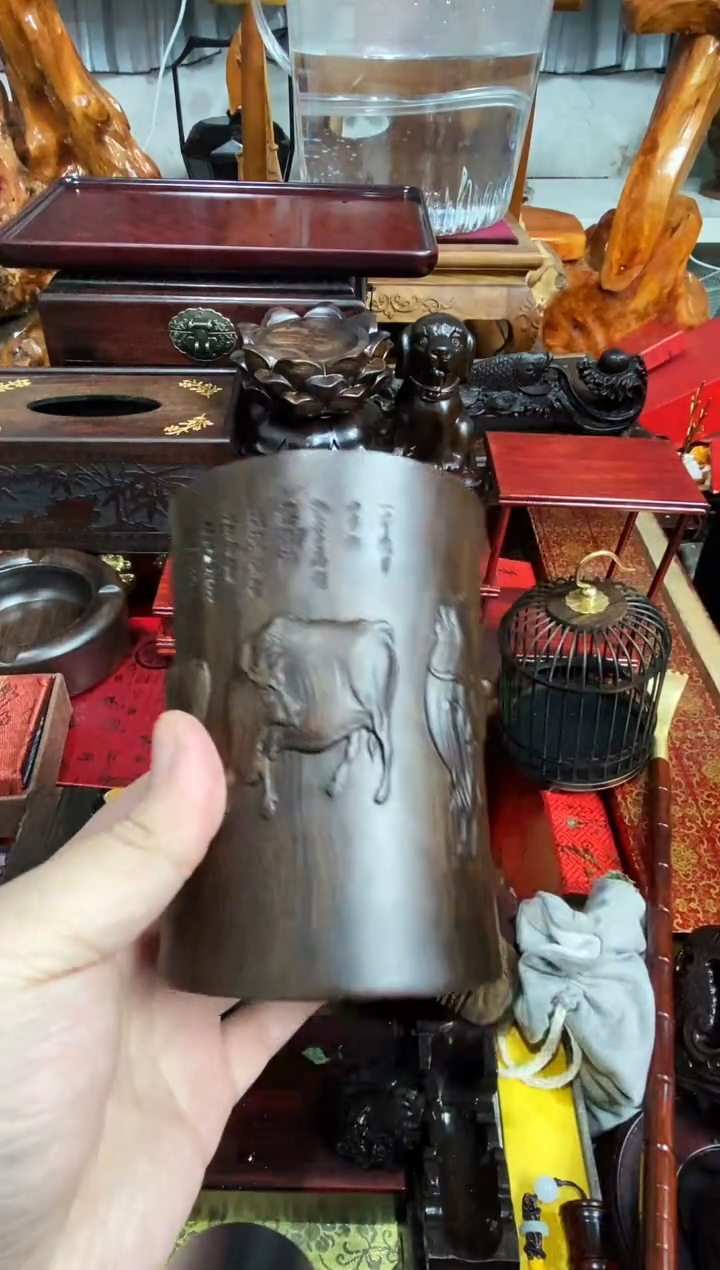 木质五牛图笔筒直播推荐直播推荐