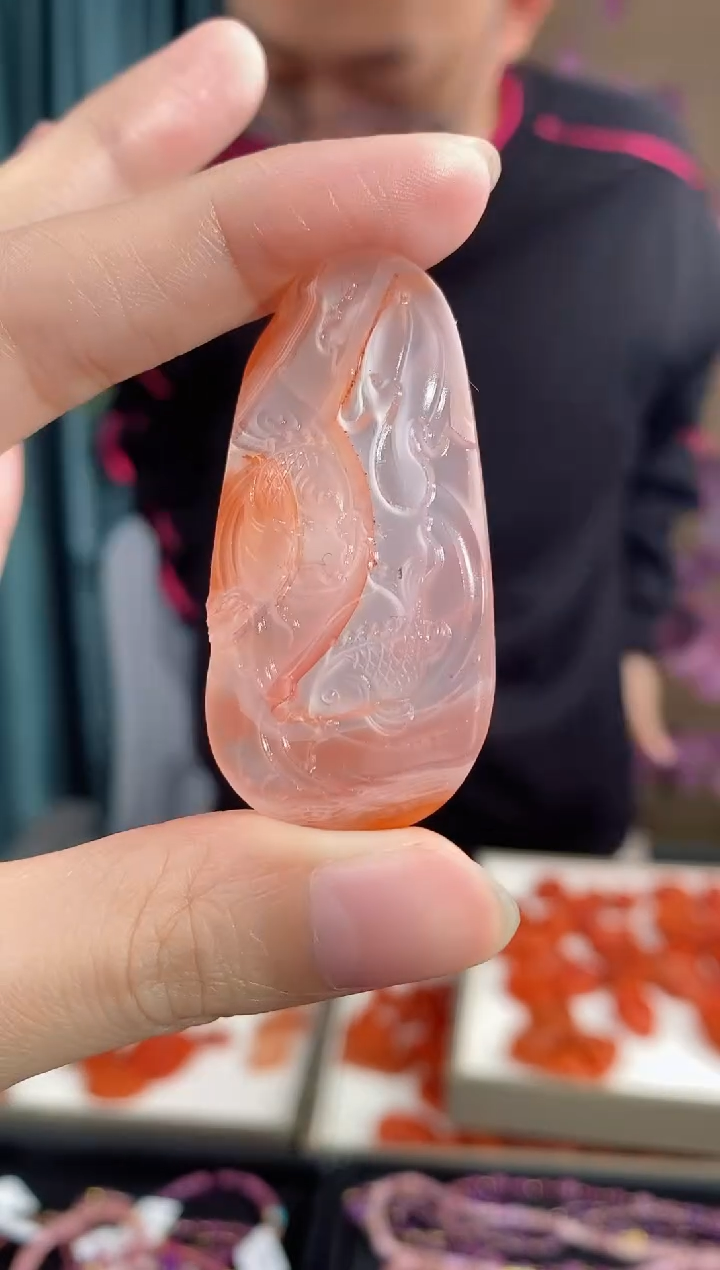 【闪购商品】南红玛瑙吊坠(赠链)未镶嵌203