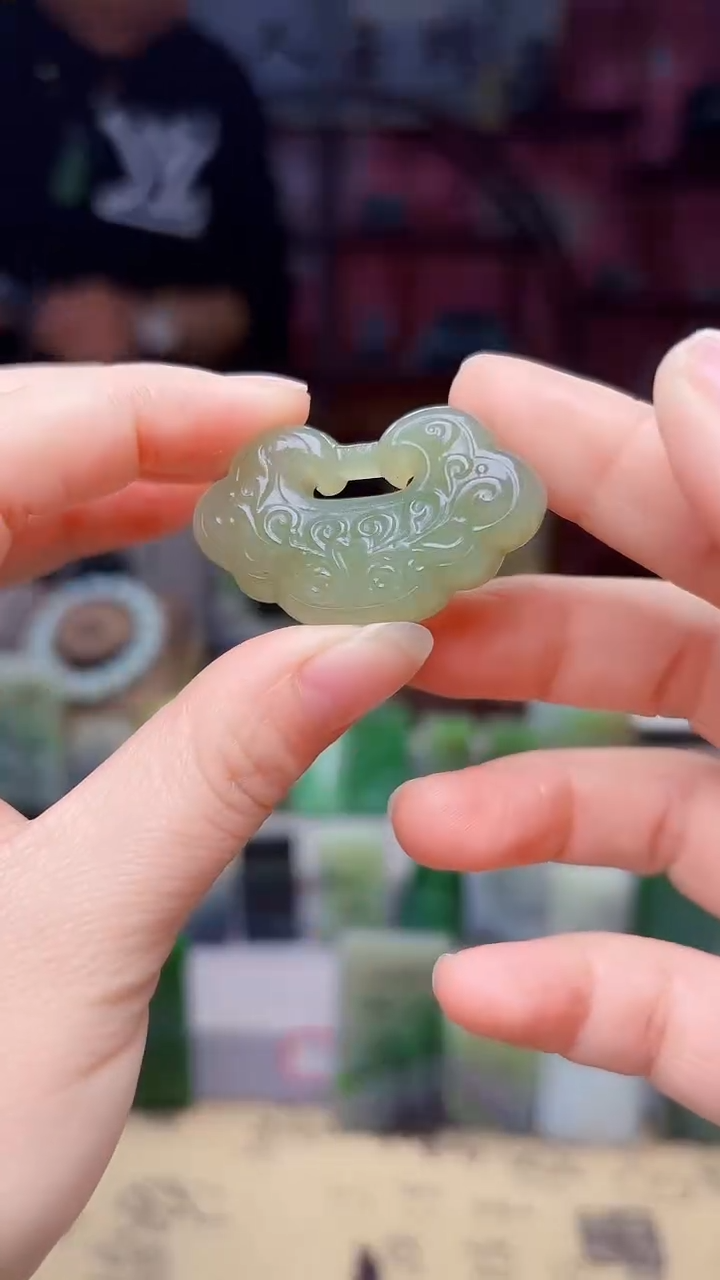 未镶嵌和田玉挂件99