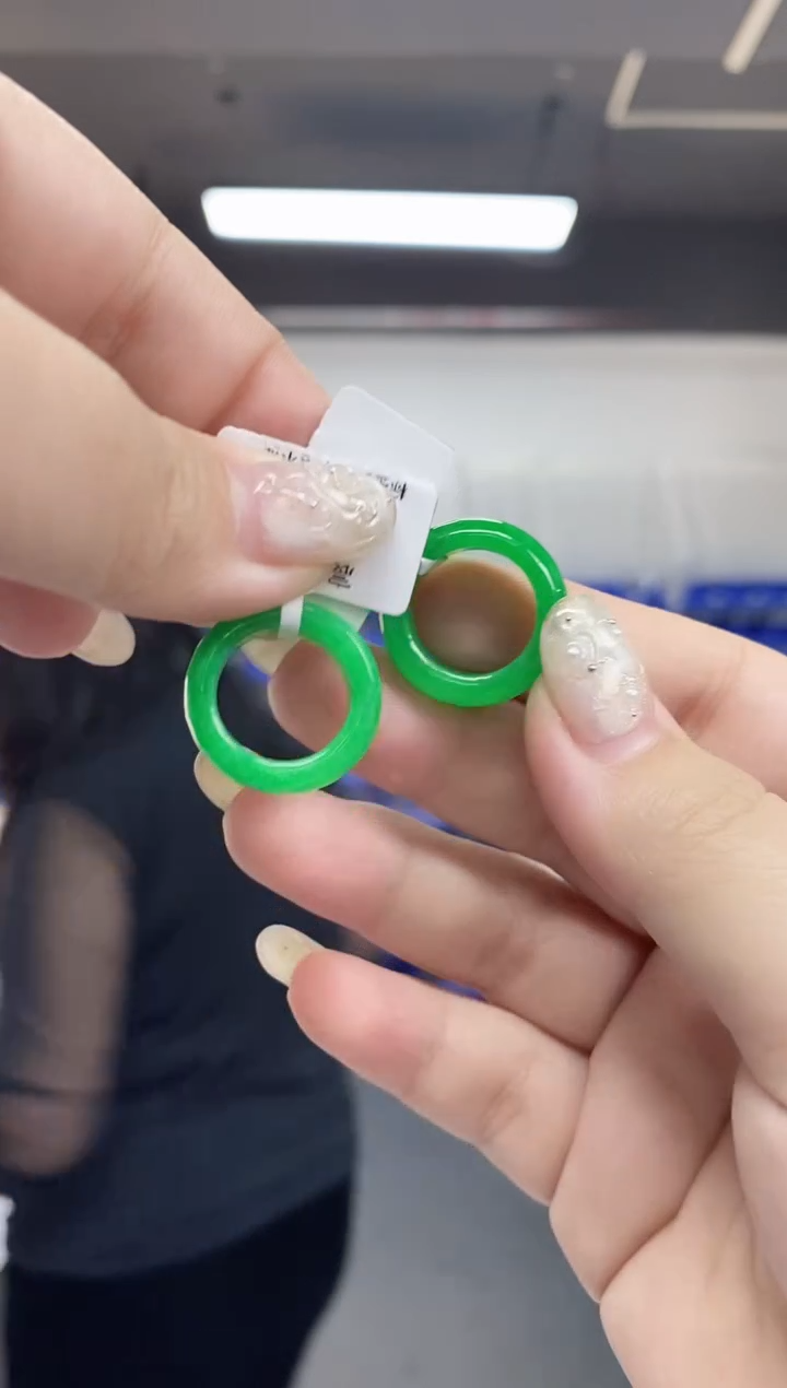 【闪购商品】翡翠戒圈未镶嵌多样性发其一颜色微差