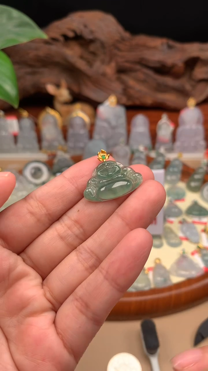 【闪购商品】翡翠吊坠(不含链)18K金镶嵌佛公