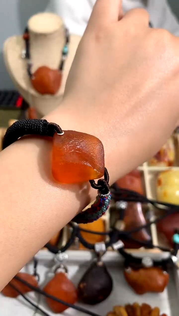 【闪购商品】蜜蜡裸石未镶嵌似玉