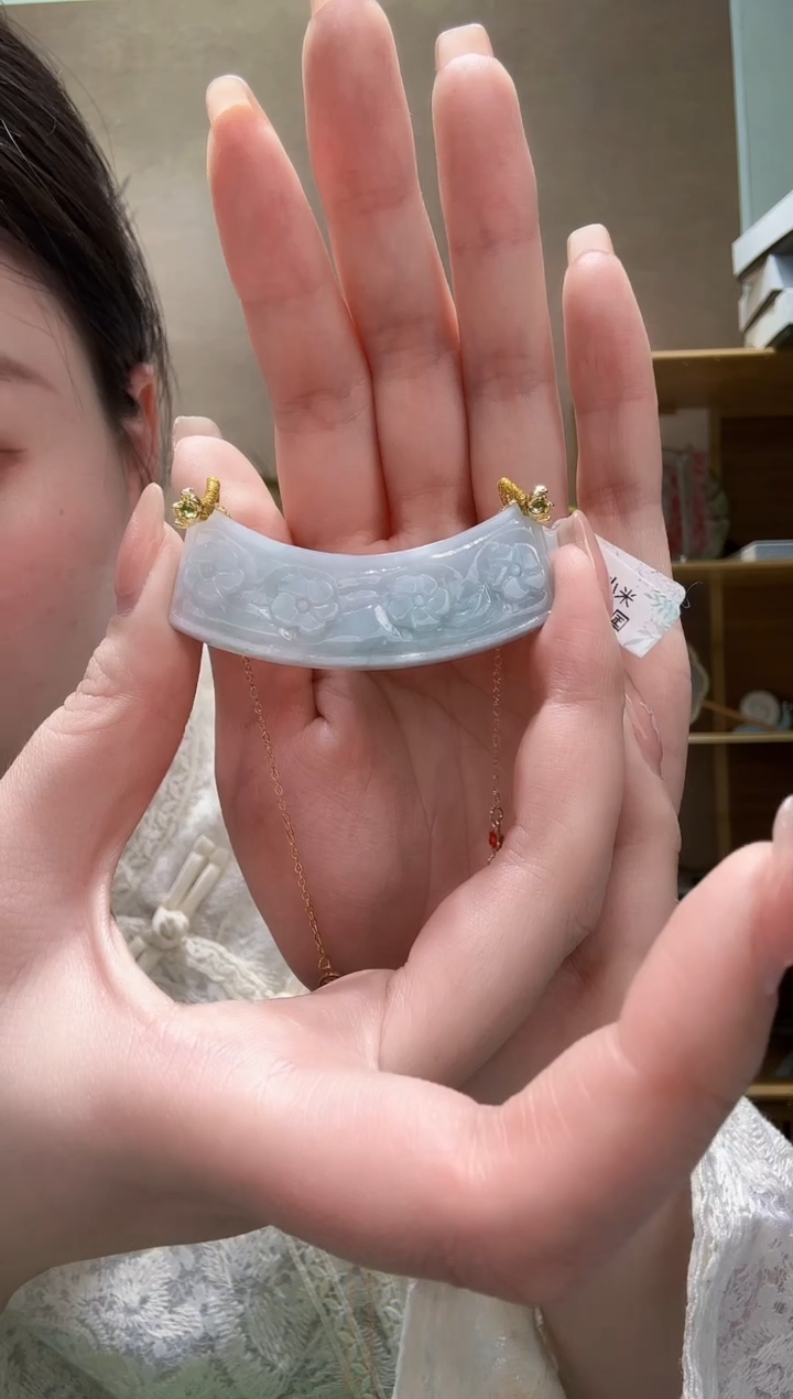 【闪购商品】翡翠未镶嵌颈饰吊坠