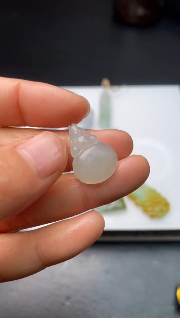 【闪购商品】定制翡翠未镶嵌翡翠毛货~