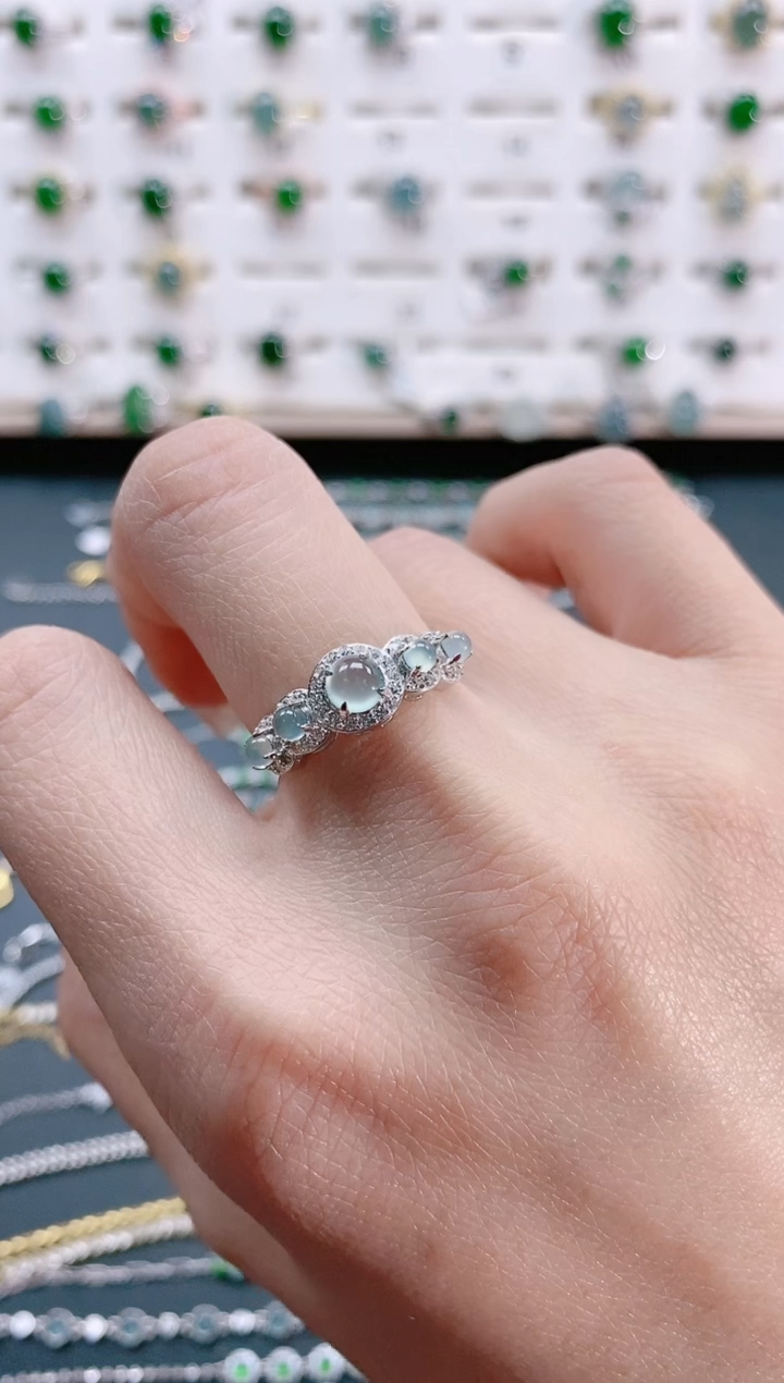 【闪购商品】翡翠戒指银S925镶嵌天然翡翠