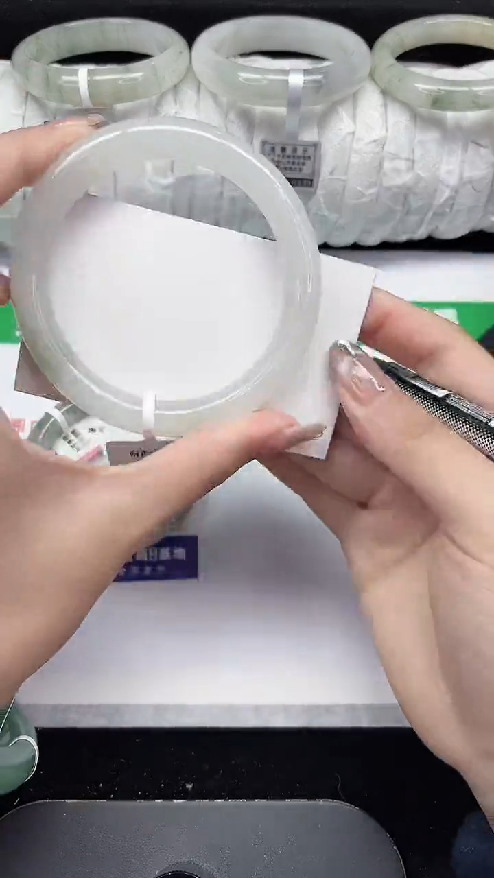 未镶嵌手镯石英质玉208-59/60