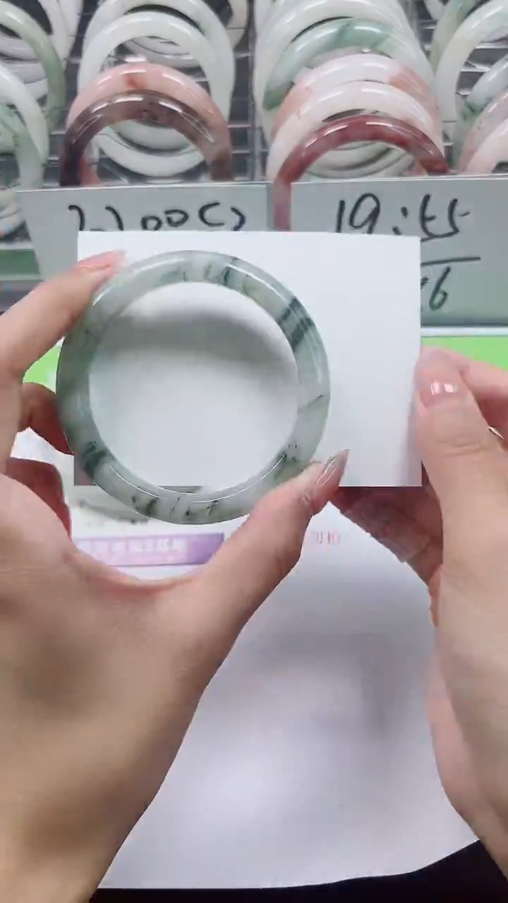 【闪购商品】石英质玉手镯未镶嵌A96-54/55