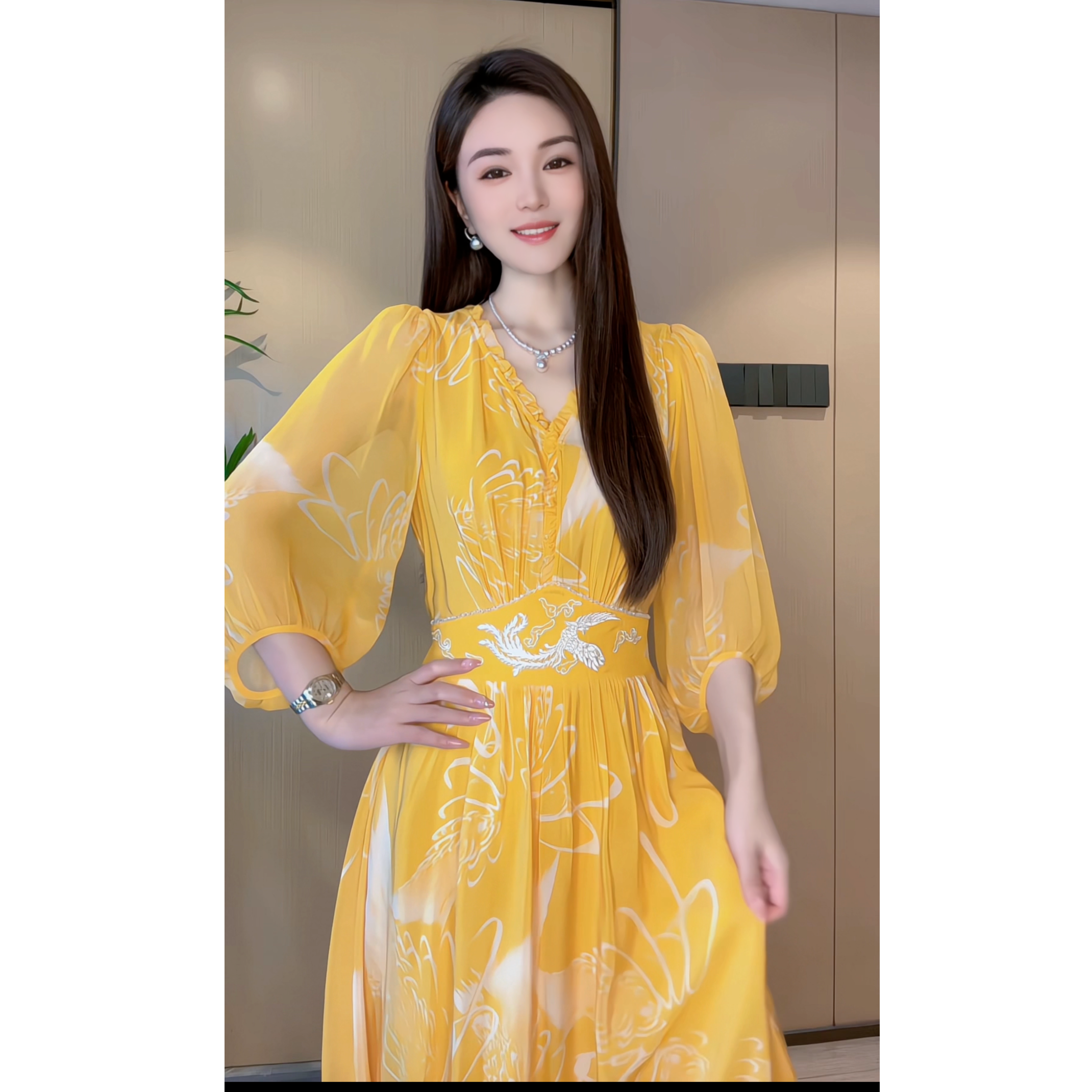 【深圳米熙儿】100%桑蚕丝腰间重工钉珠女装连衣裙250303