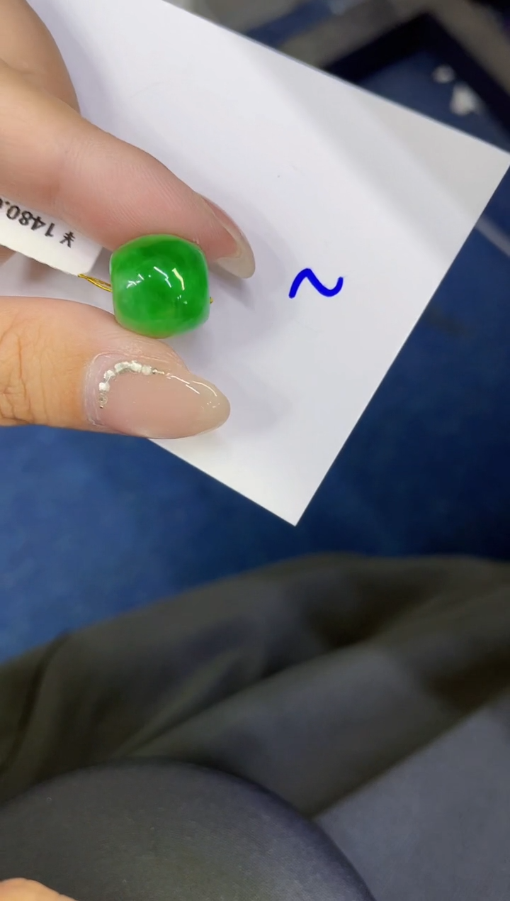 颈饰未镶嵌翡翠缅甸天然翡翠A货