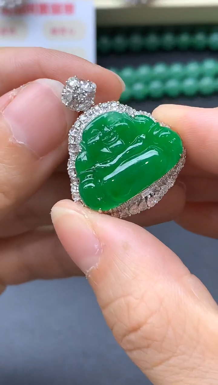 颈饰18K金镶嵌翡翠874-中国好珍宝