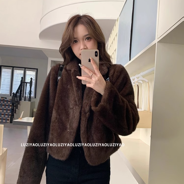 【品牌升级清仓捡漏】女装秋冬季新款仿皮草环保短款毛绒外套