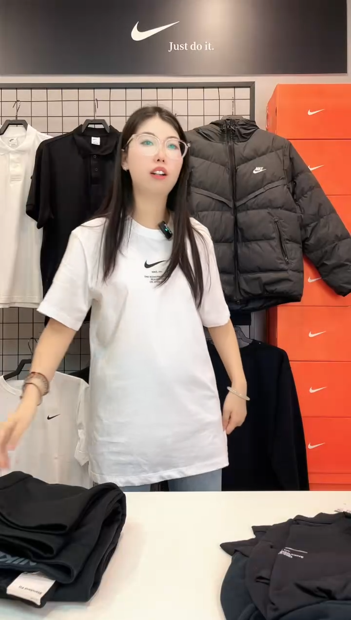 2882 白色纯棉短袖M码 120-140斤