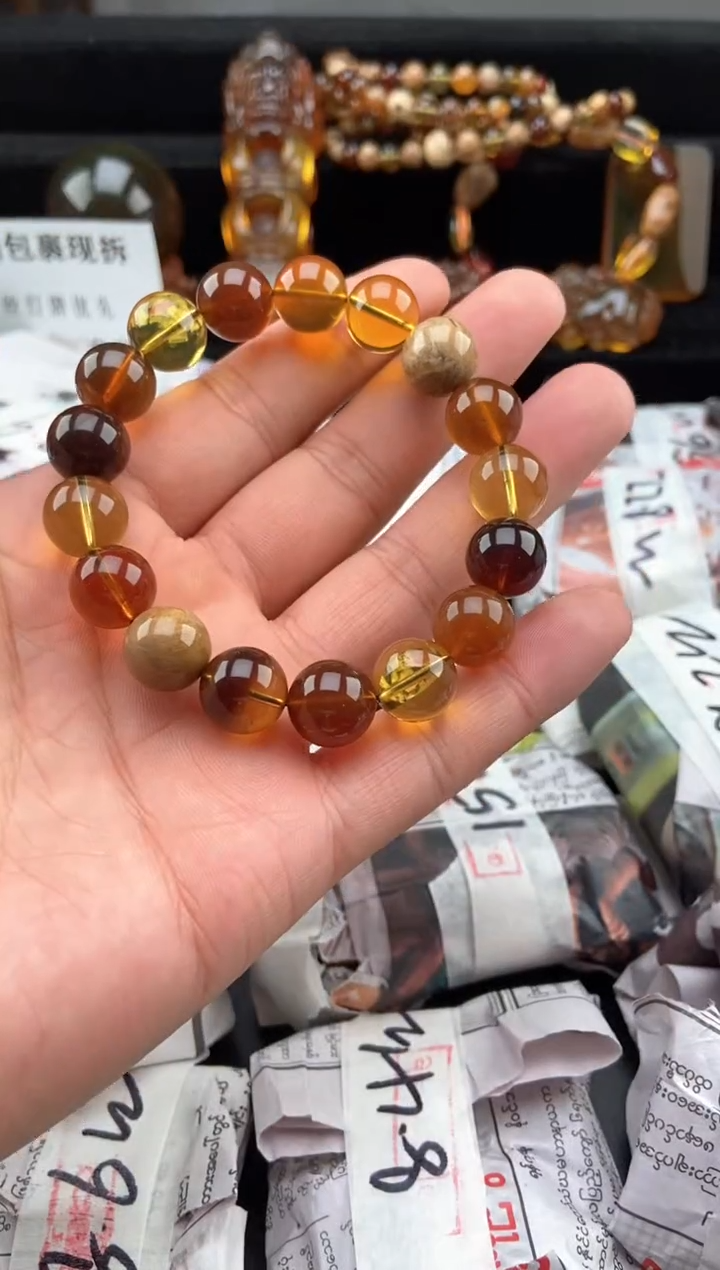 【闪购商品】琥珀手链未镶嵌多宝手串