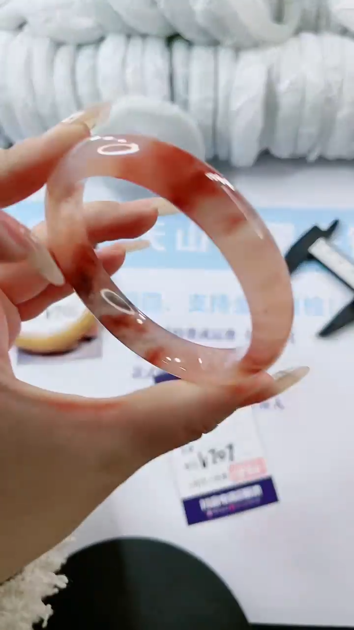 【闪购商品】石英质玉手镯未镶嵌多样性发货V707