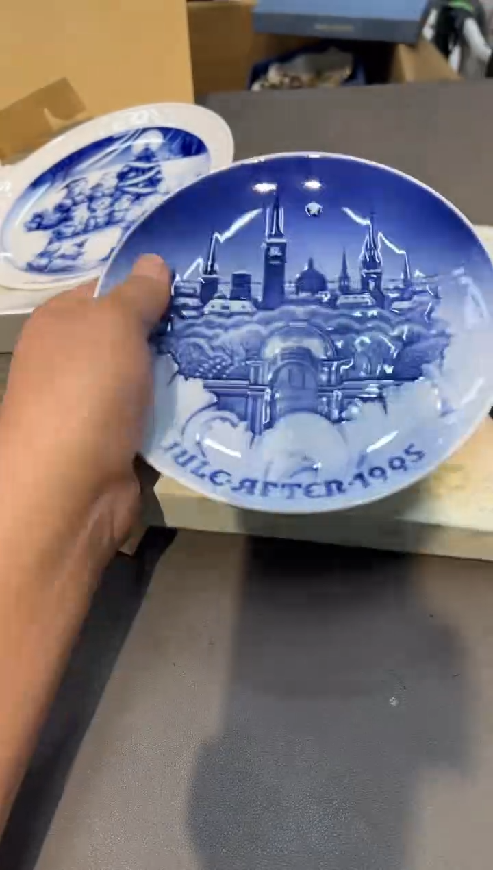 陶瓷骑****泳工艺品小四孤品收藏