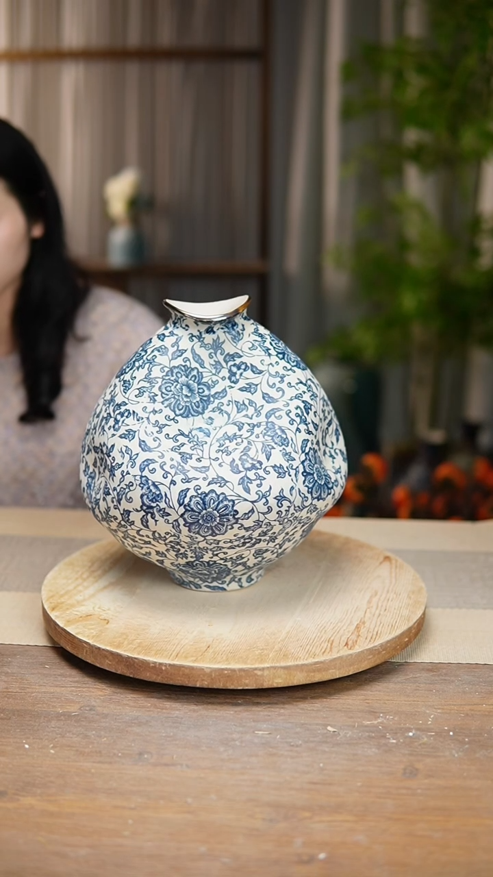 【闪购商品】陶瓷   花器青花瓷缠枝莲大肚