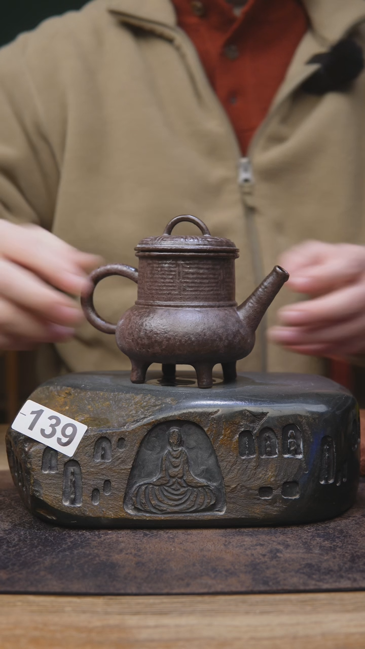 【闪购商品】陶瓷手工茶壶福利139