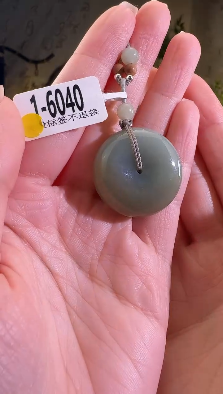【闪购商品】和田玉颈饰未镶嵌6040