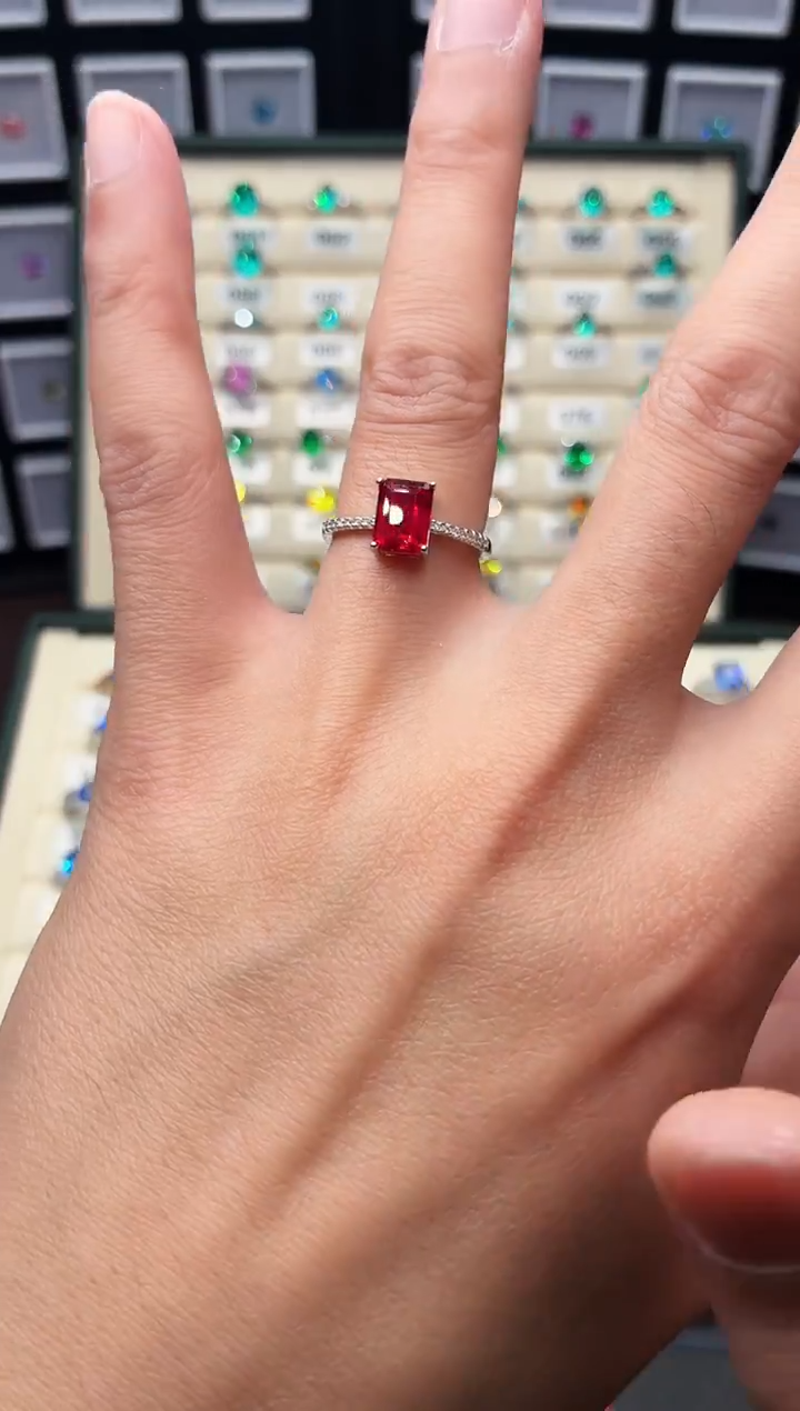 银S925镶嵌戒指红宝石222