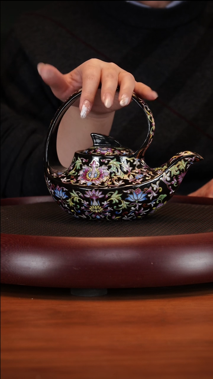【闪购商品】紫砂茶壶1-110 BYM曲壶提梁一帆风顺珐琅彩