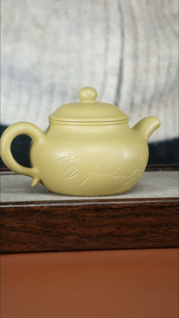 茶壶紫砂本山绿刻绘莲子220CC