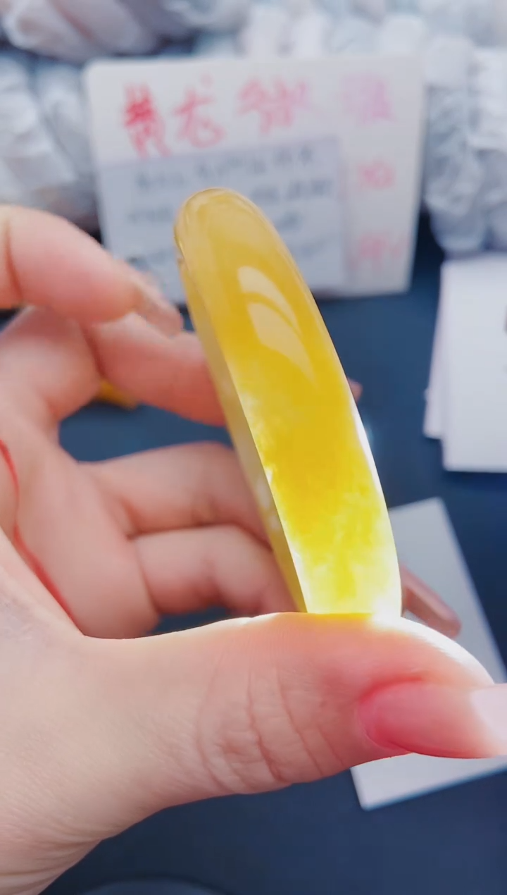 【闪购商品】石英质玉手镯合金M64-56-55