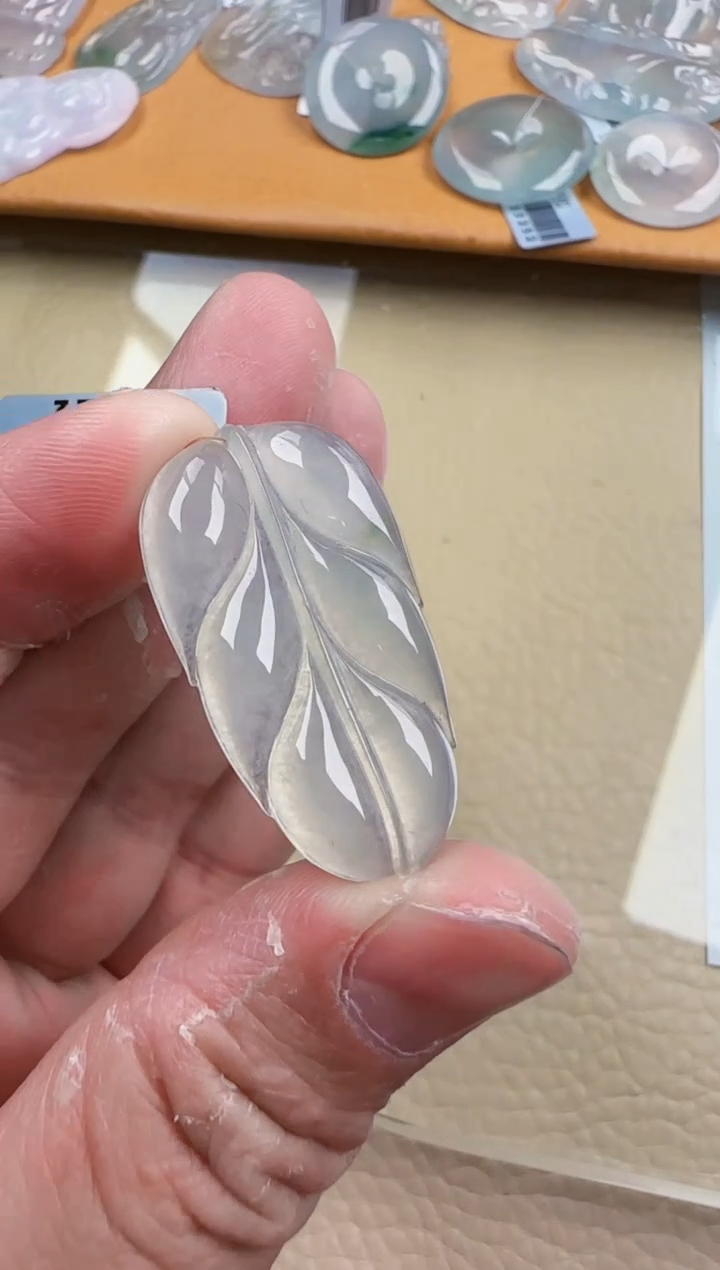 【闪购商品】翡翠颈饰未镶嵌翡翠