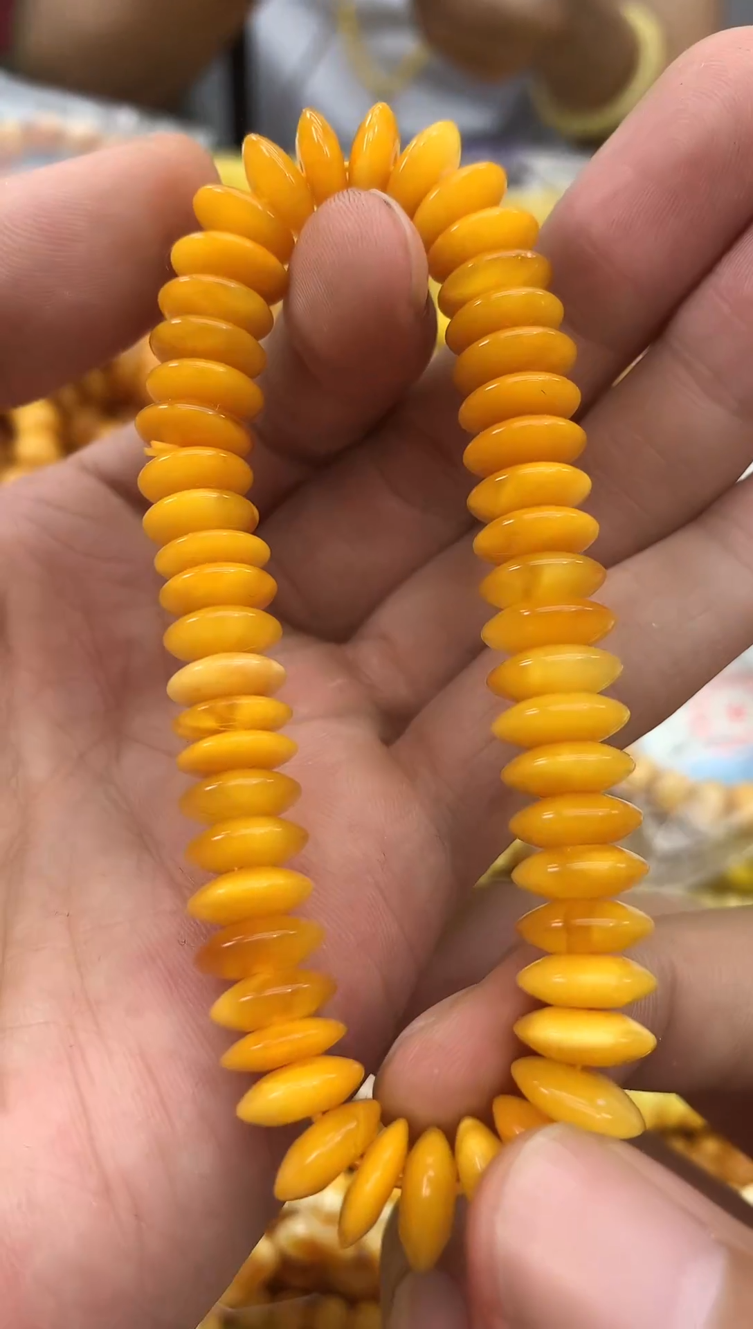 裸石蜜蜡未镶嵌手串