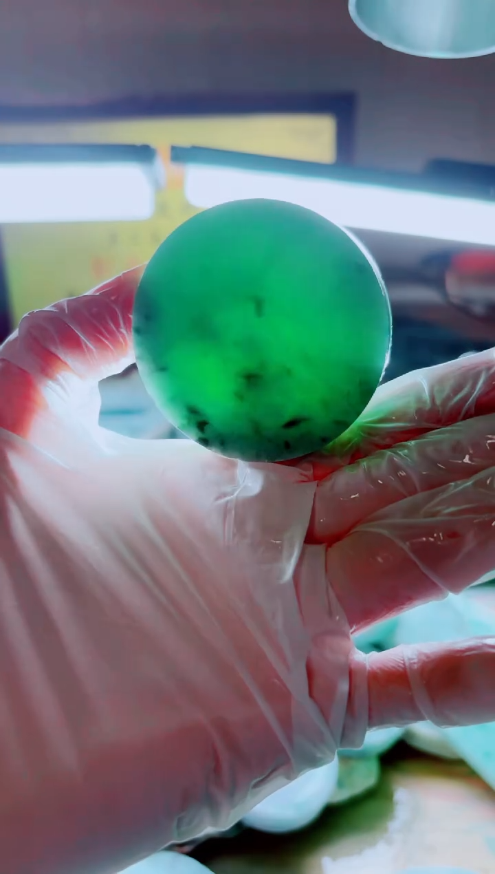 翡翠未镶嵌颈饰A货曹星890