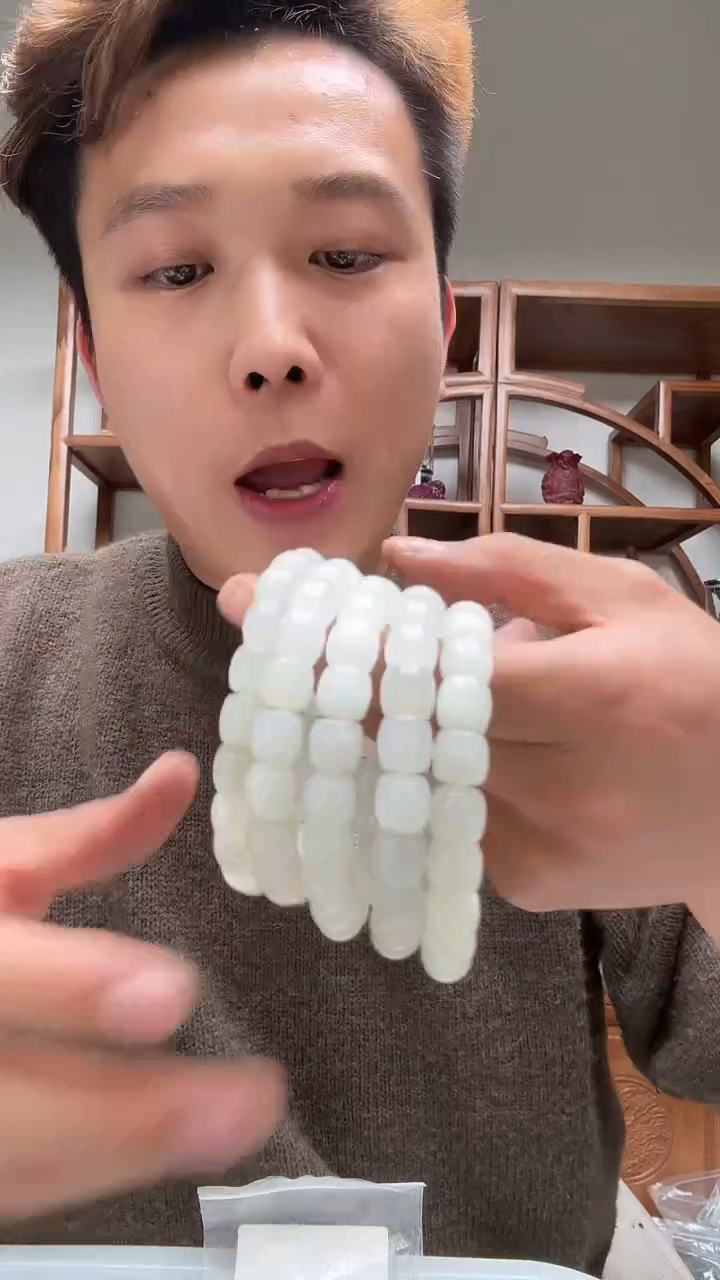 未镶嵌和田玉挂件多样性发其一P-69