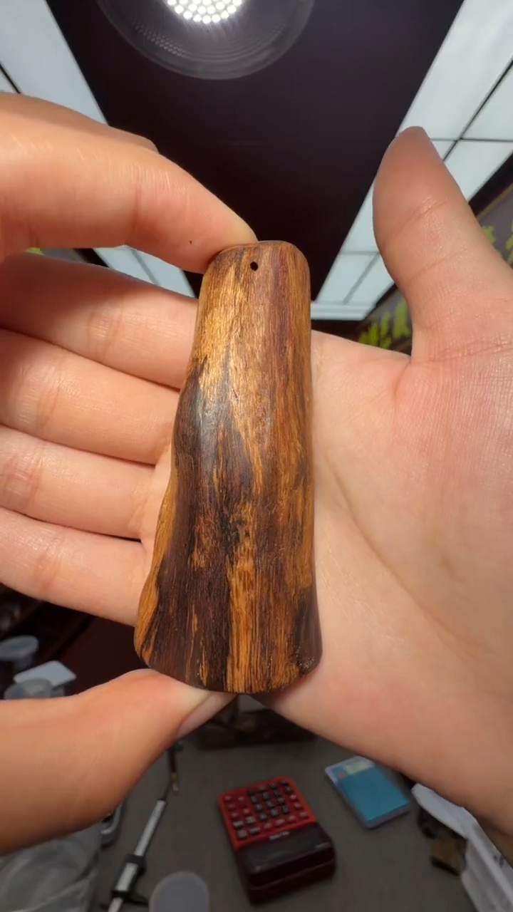 沉香吊坠多样性发一