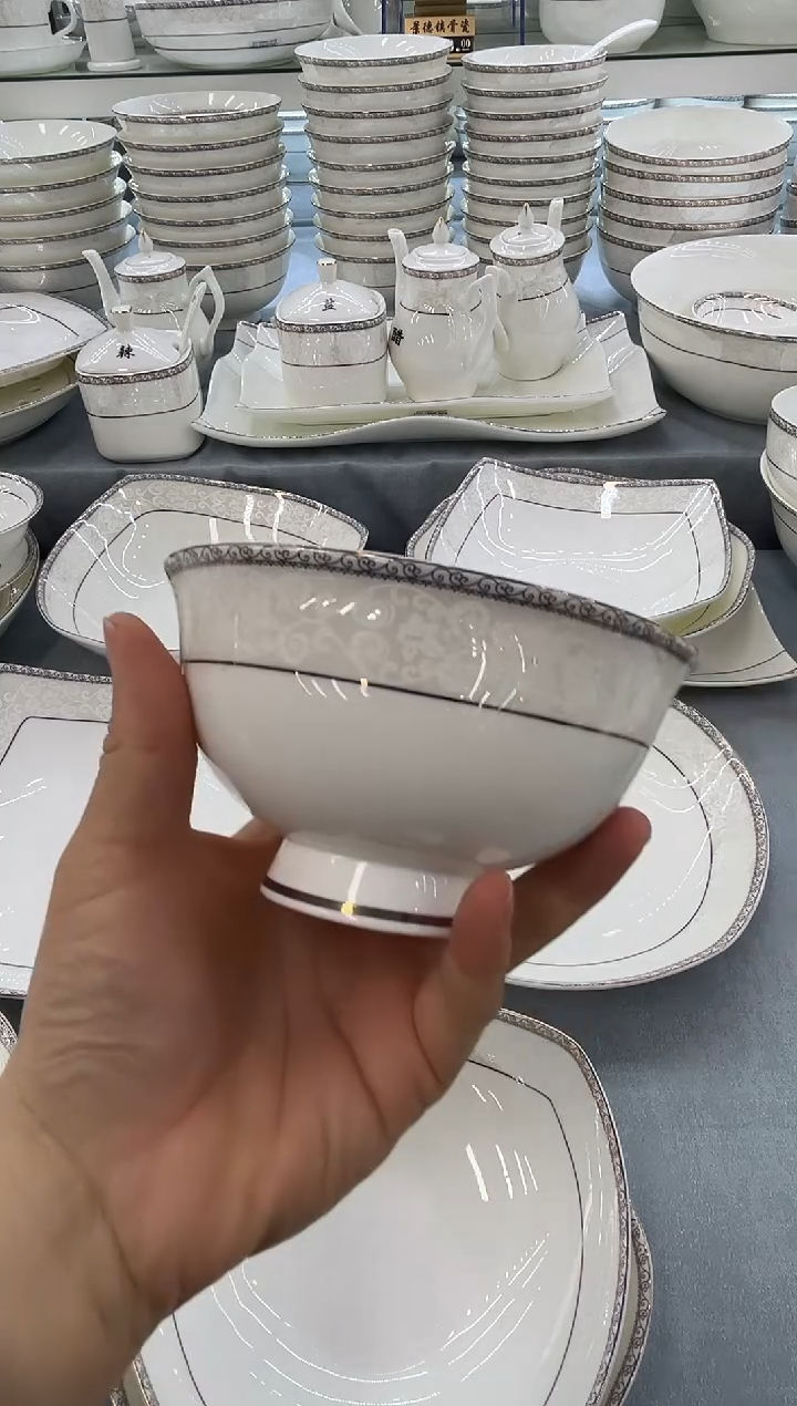 骨瓷玲珑5高4个..