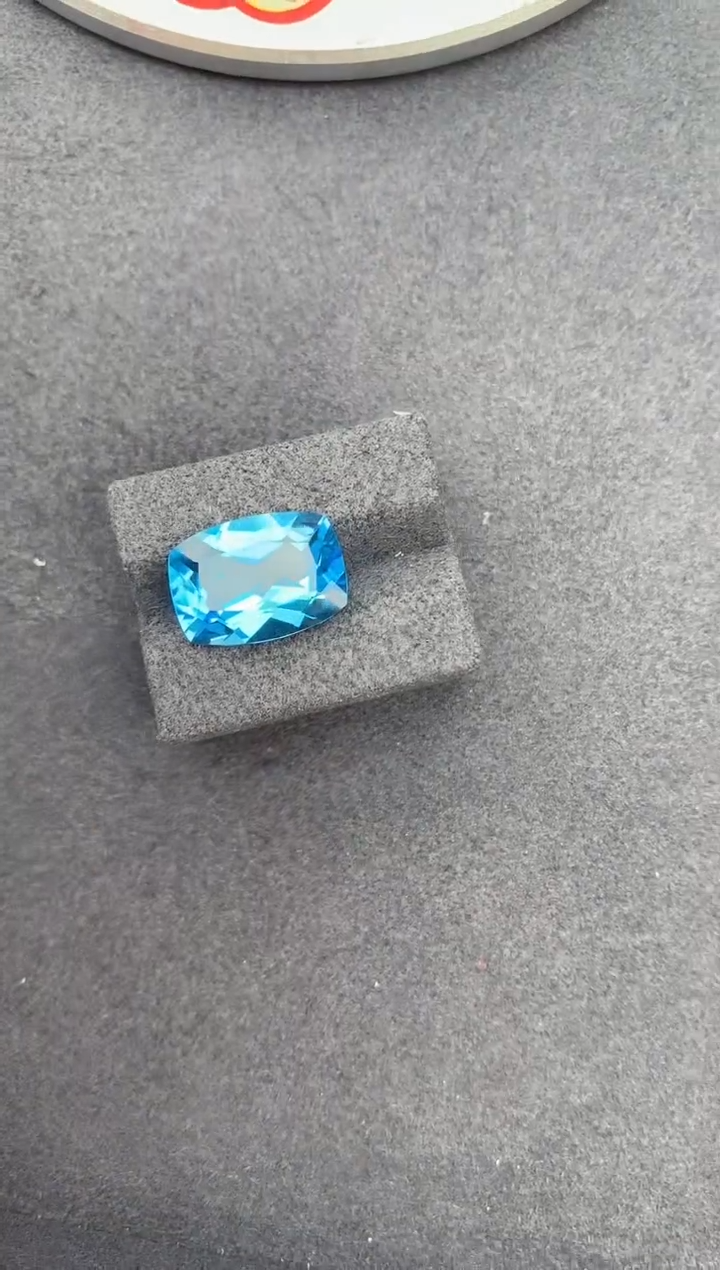 【闪购商品】托帕石裸石未镶嵌9ct托帕