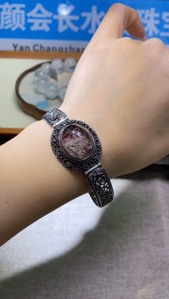 【闪购商品】水晶手镯未镶嵌多样性发一件651