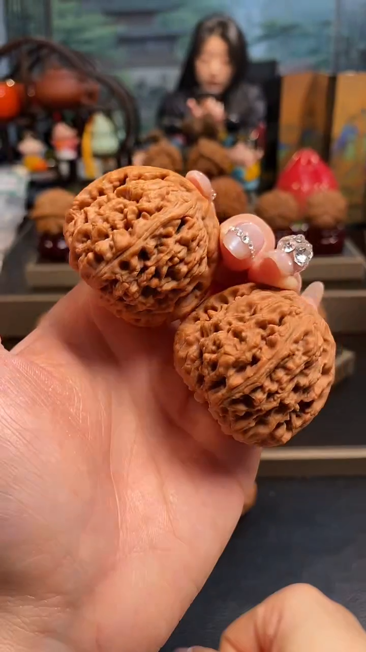 【闪购商品】文玩核桃把件K212南疆石42