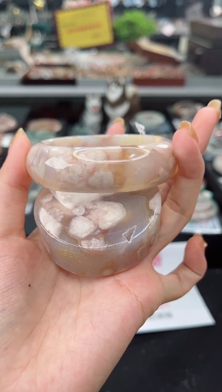 【闪购商品】石英质玉手镯未镶嵌59圈口（赠品镯心）3547533