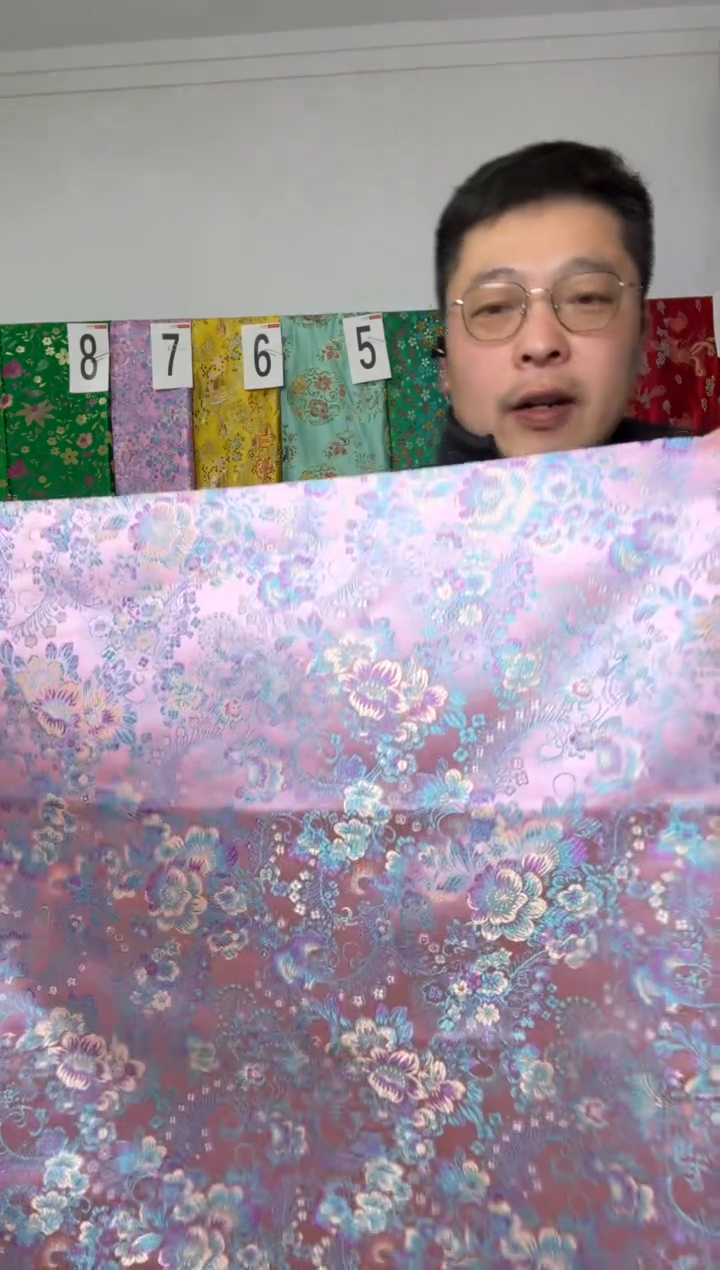 混纺满18元包邮.两单连裁.宽.长110.60