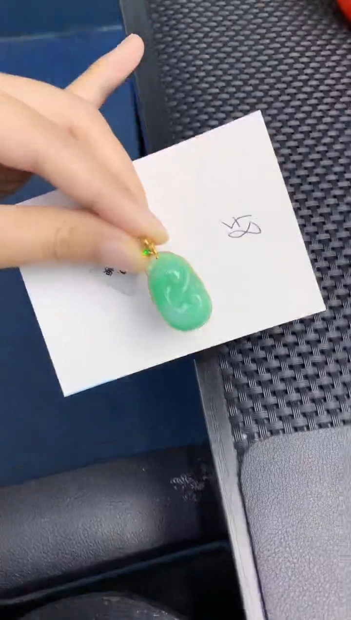 【闪购商品】翡翠颈饰18K金镶嵌000000000